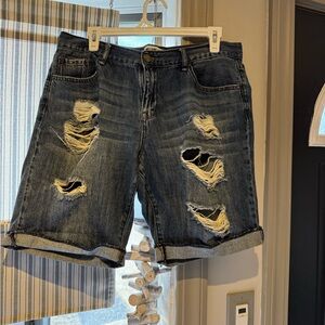 WILLIAMRAST size 30
FOUNDED BY
JUSTIN TIMBERLAKE & TRACE AYALA